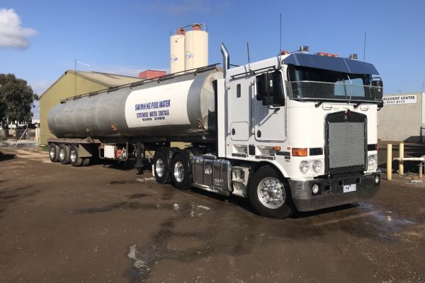 1Mw1Yo Semi 62800S Tanker